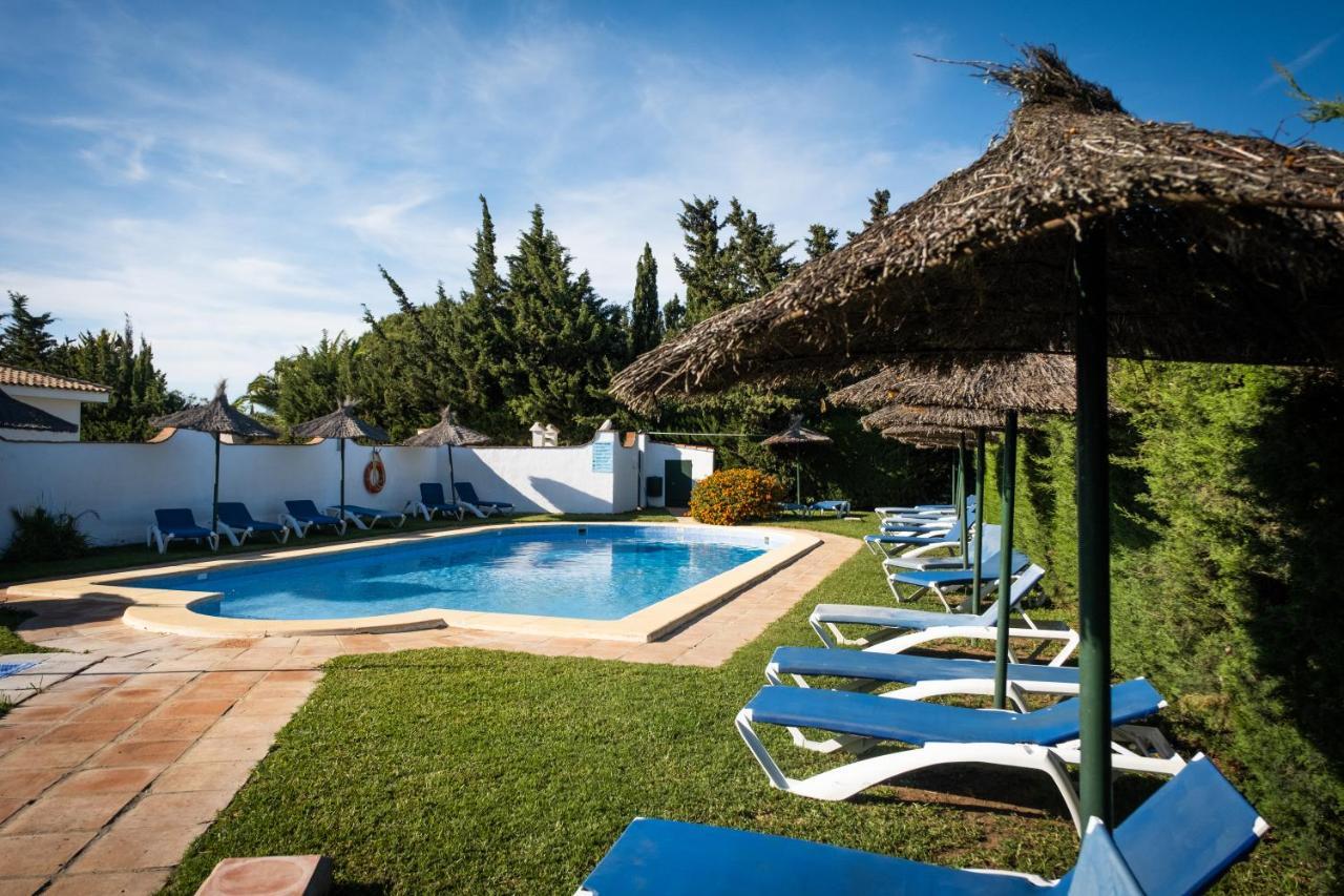 קוניל דה לה פרונטרה Hostal Cabo Roche מראה חיצוני תמונה