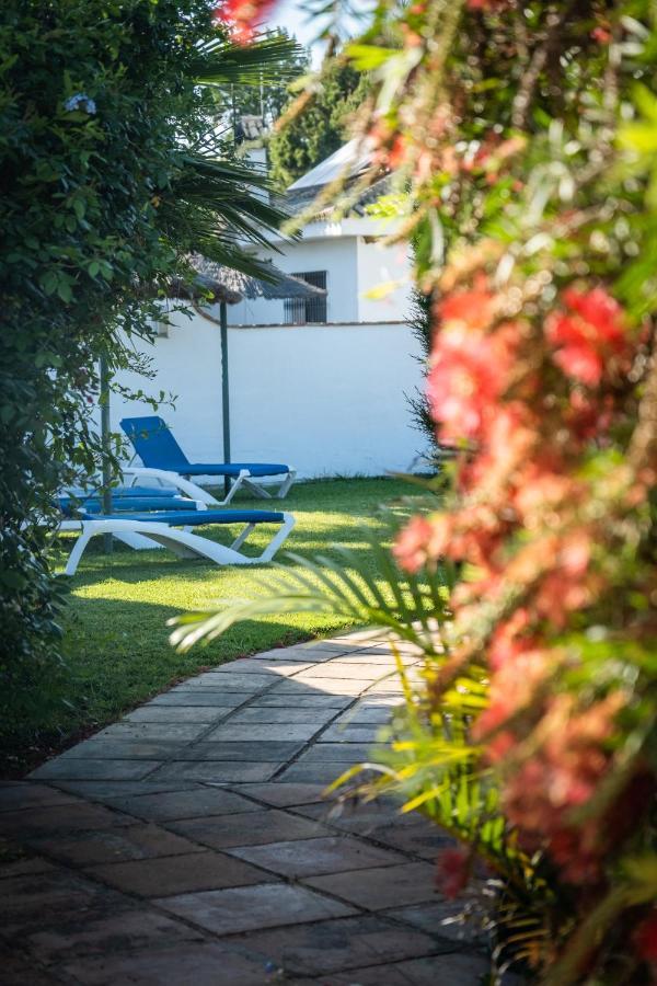 קוניל דה לה פרונטרה Hostal Cabo Roche מראה חיצוני תמונה