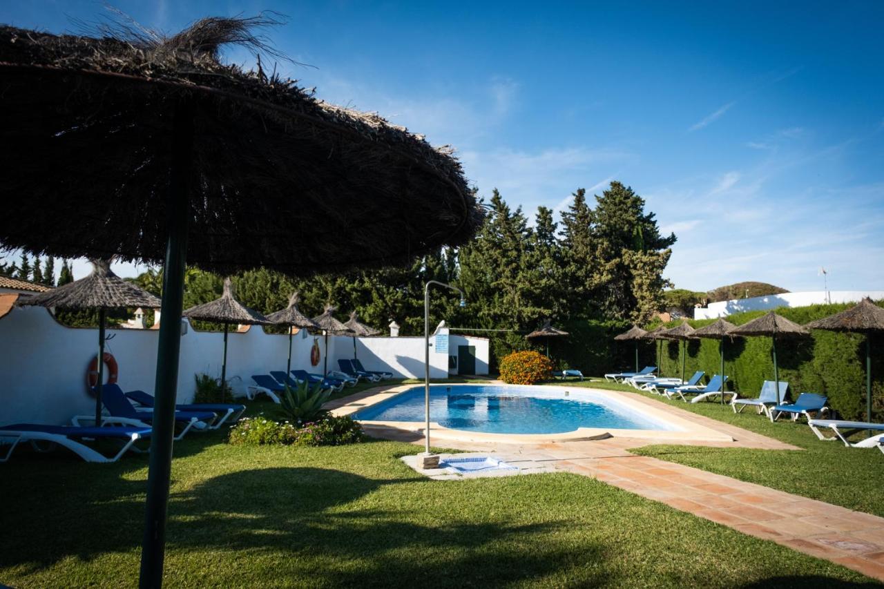 קוניל דה לה פרונטרה Hostal Cabo Roche מראה חיצוני תמונה
